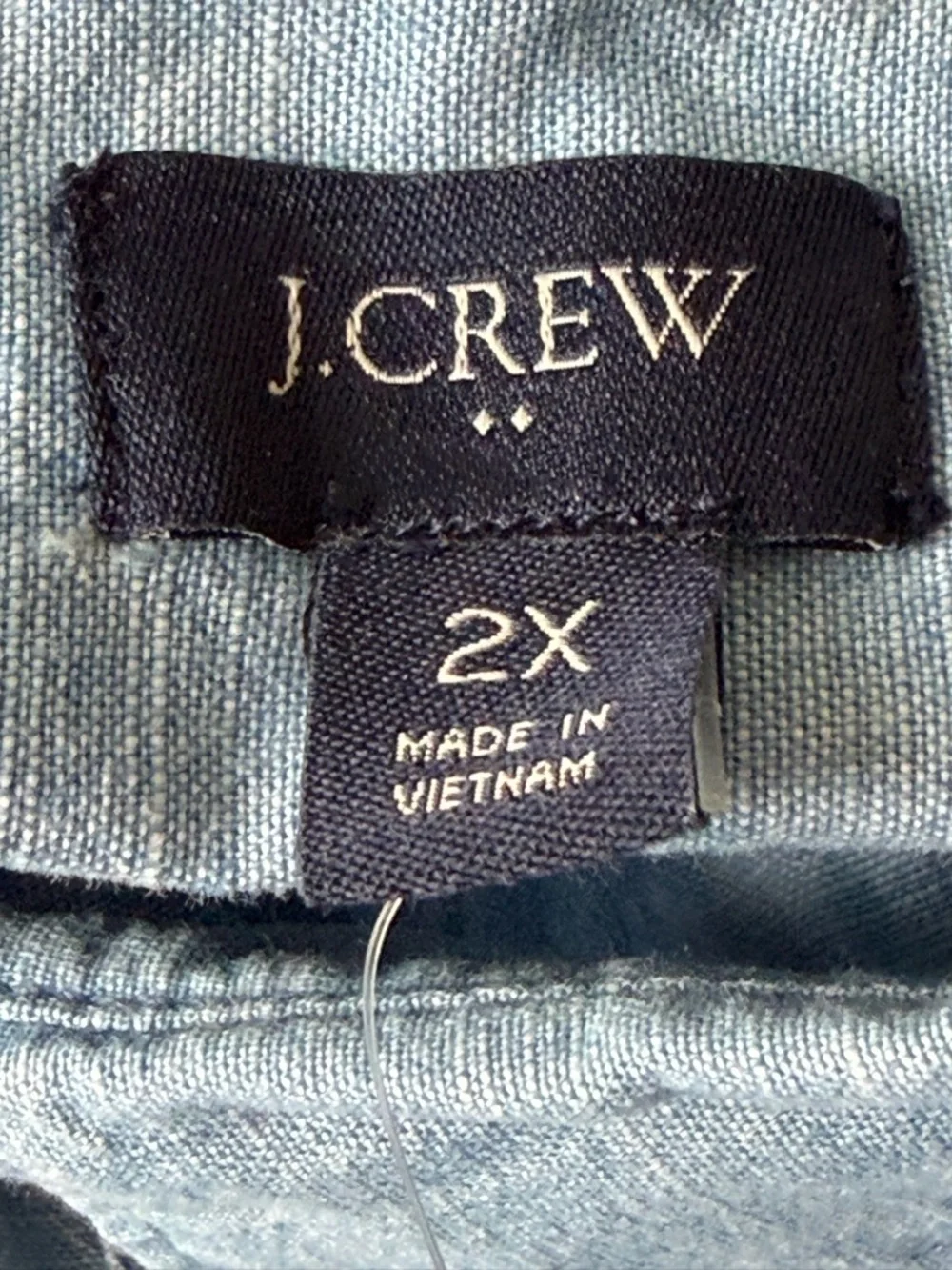 NEW J. Crew Light Chambray Signature Fit Button-Down Shirt plus 2X 39751
